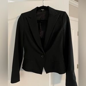 Express blazer with ruffle hem